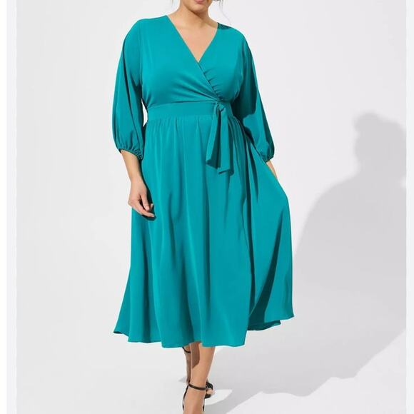 Torrid Tea Length Studio Crepe de Chine Surplice Dress Women's 6X Teal Green - Picture 1 of 6